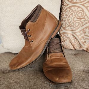 Men's Tan Leather Chukka Boots